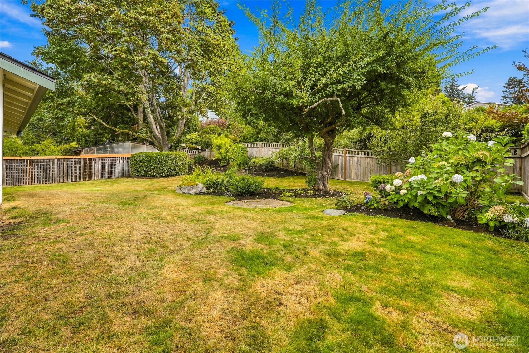 415 5th Street Property Photo 38