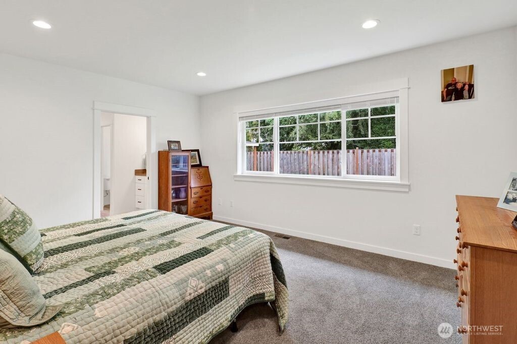 1200 W Park Street Property Photo 16