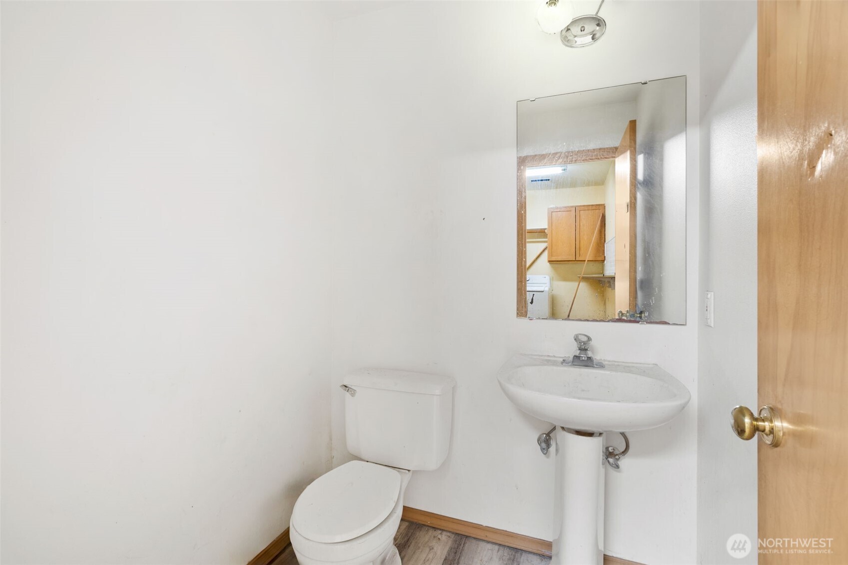 6037 Ne Whale Dancer Court Property Photo 19