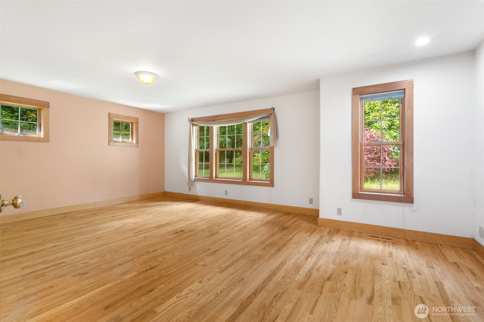 6037 Ne Whale Dancer Court Property Photo 20