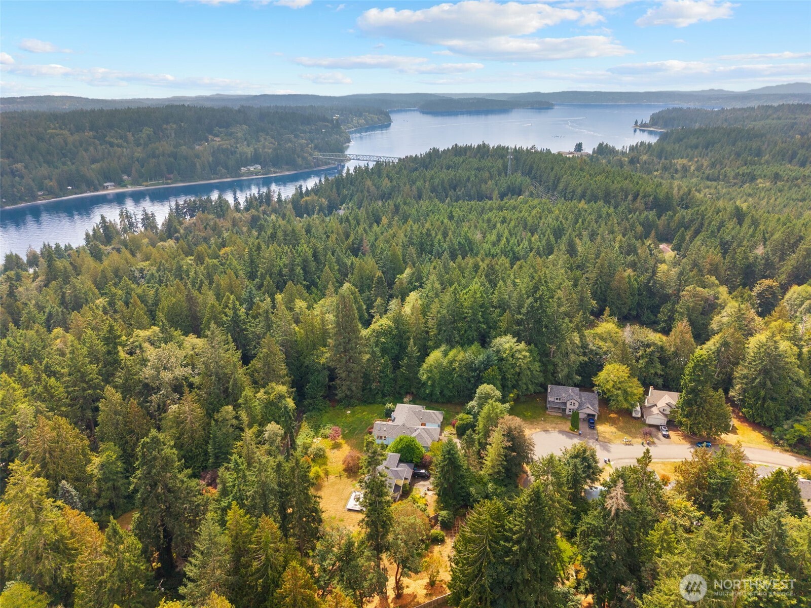 6037 Ne Whale Dancer Court Property Photo 36