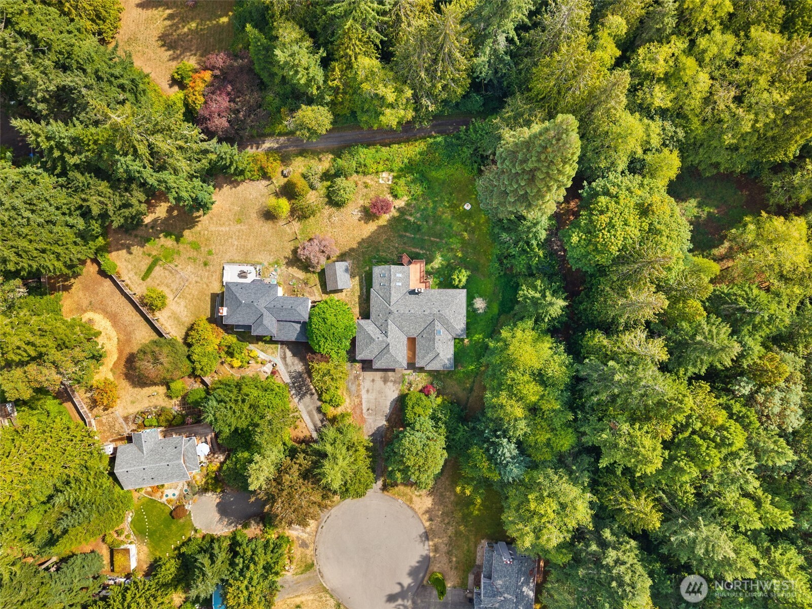 6037 Ne Whale Dancer Court Property Photo 37