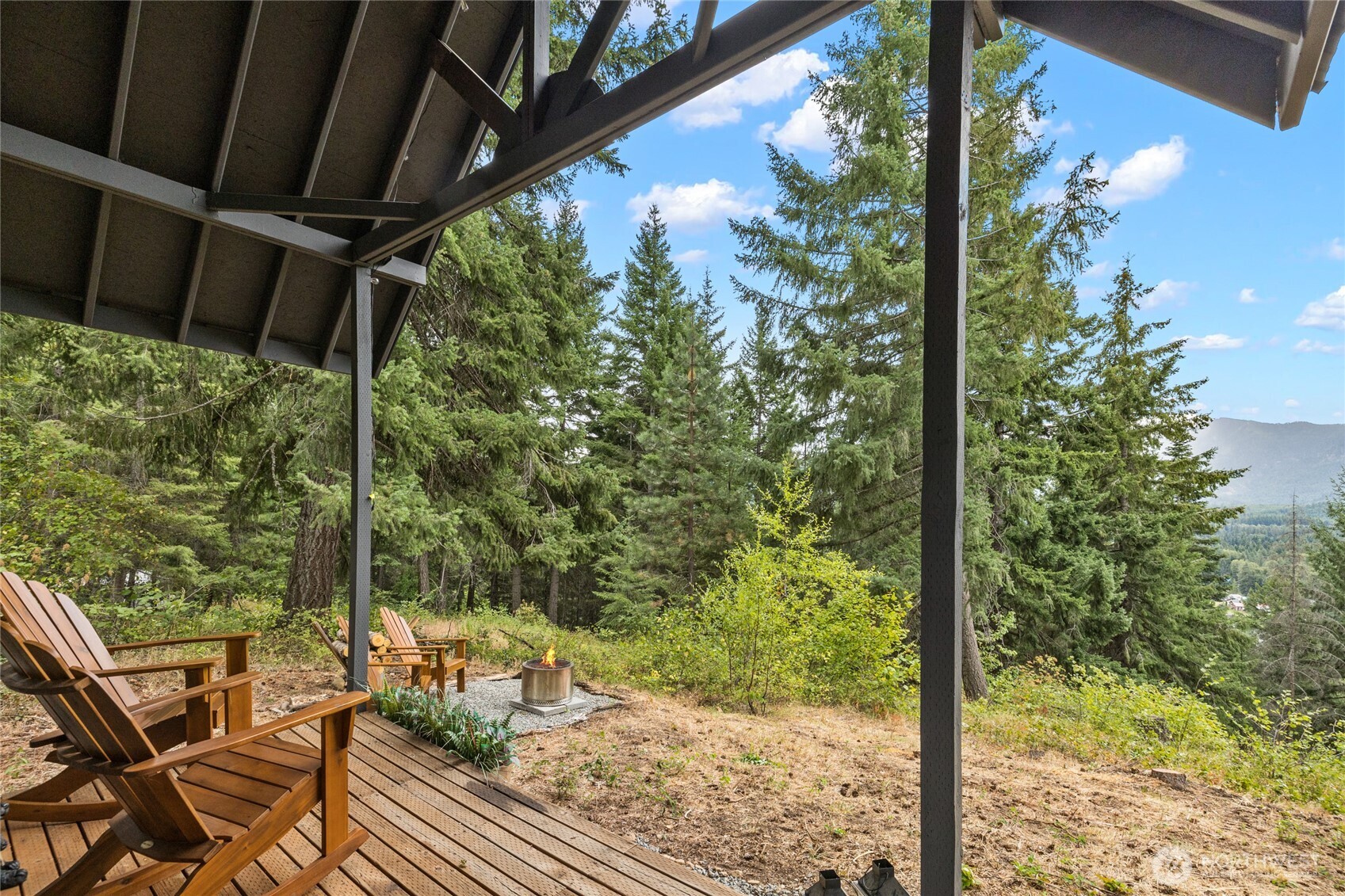 1000 Heron Drive Property Photo 10