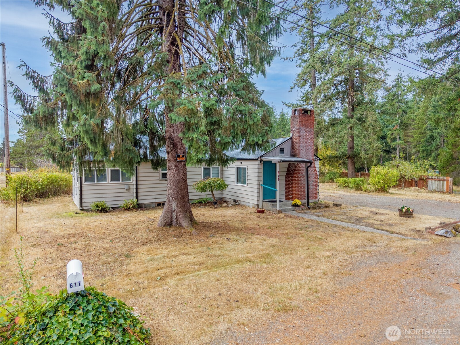 617 W H Street Property Photo 20