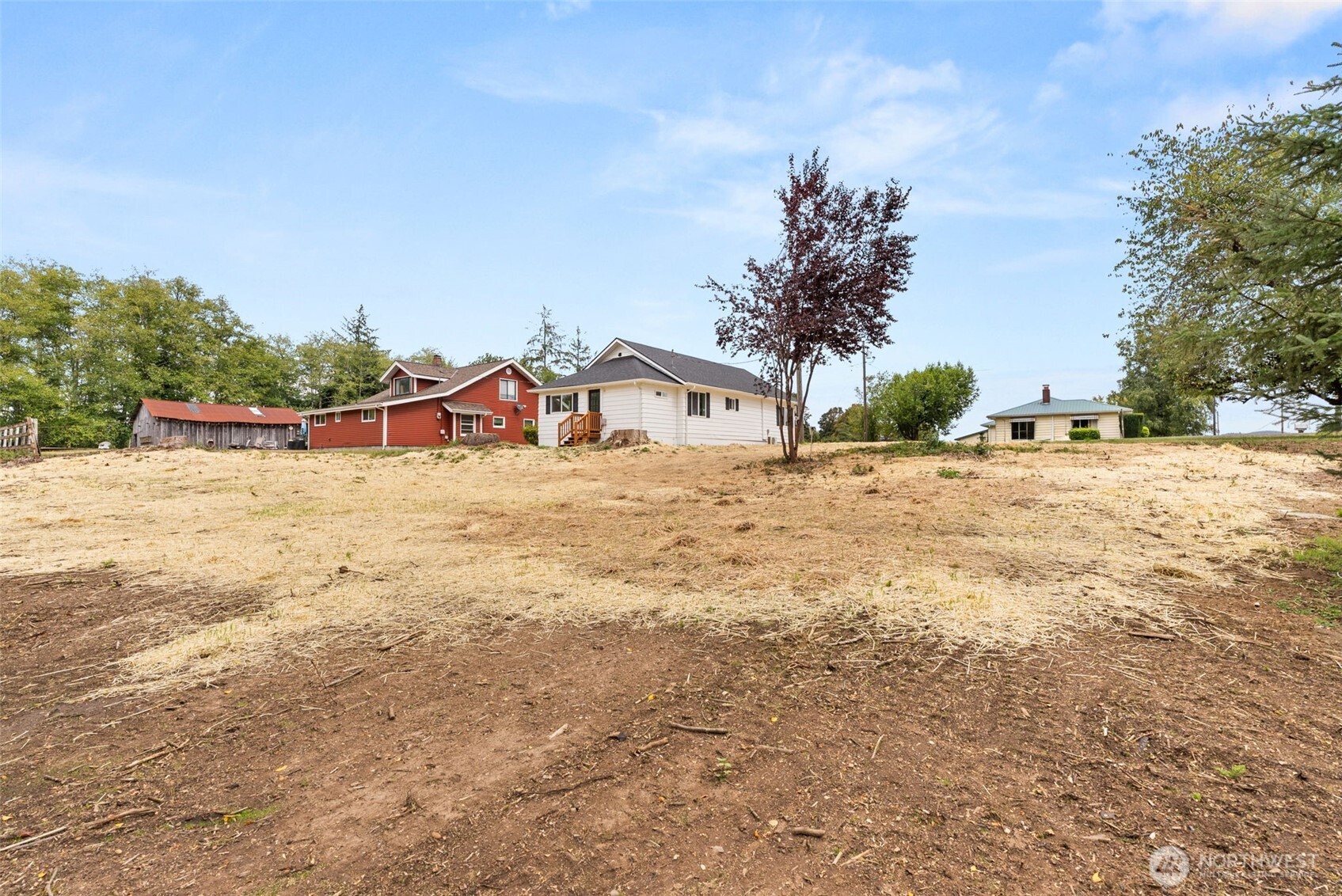 860 Ludington Avenue Property Photo 19
