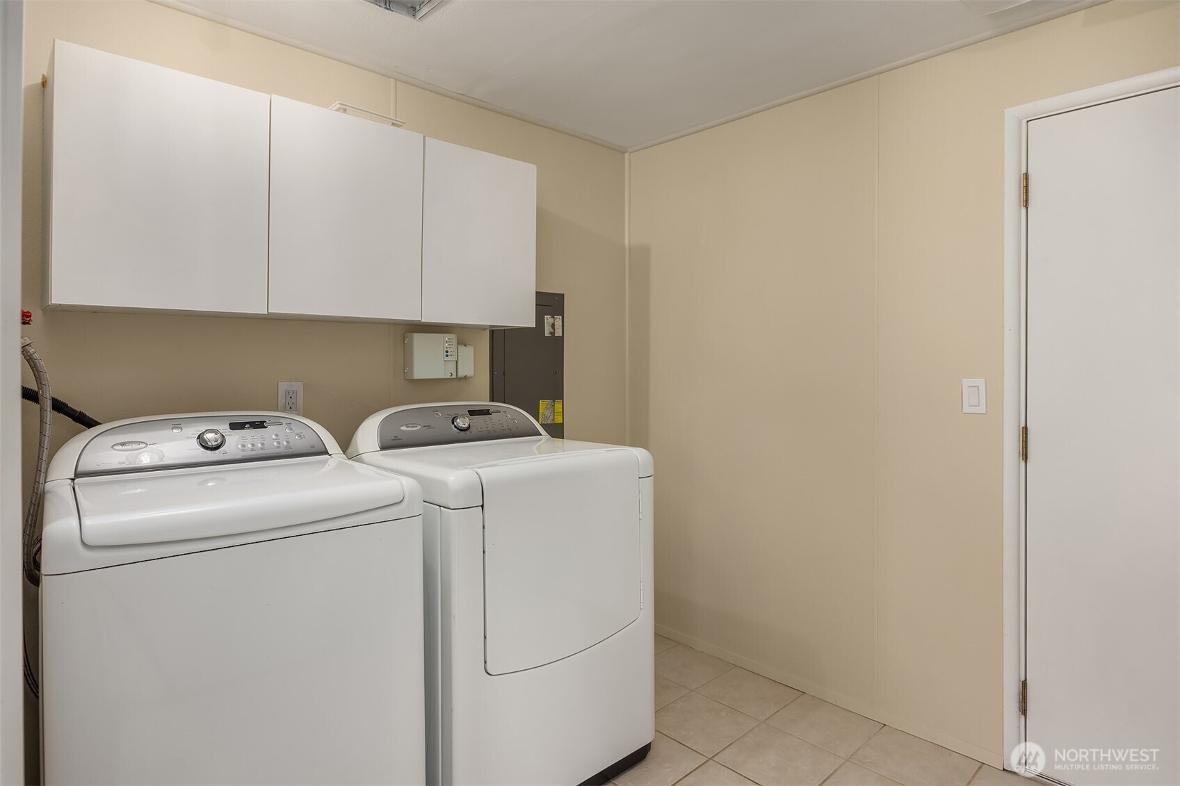 1008 Logan Road Property Photo 10