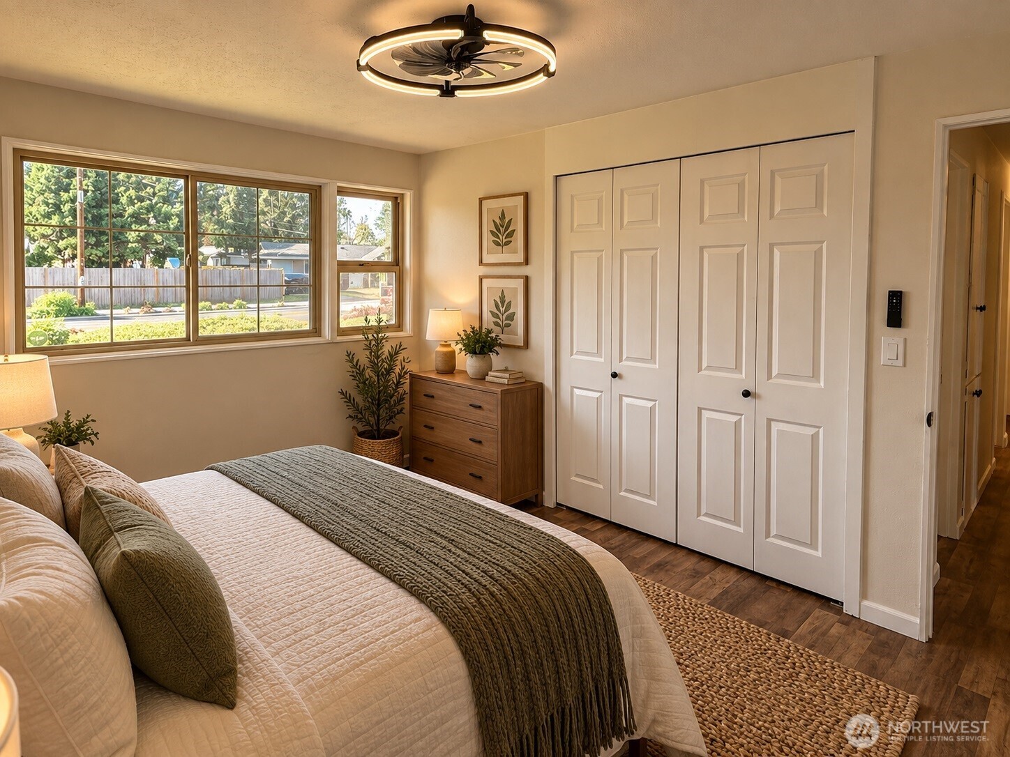 9015 Hipkins Road Property Photo 11