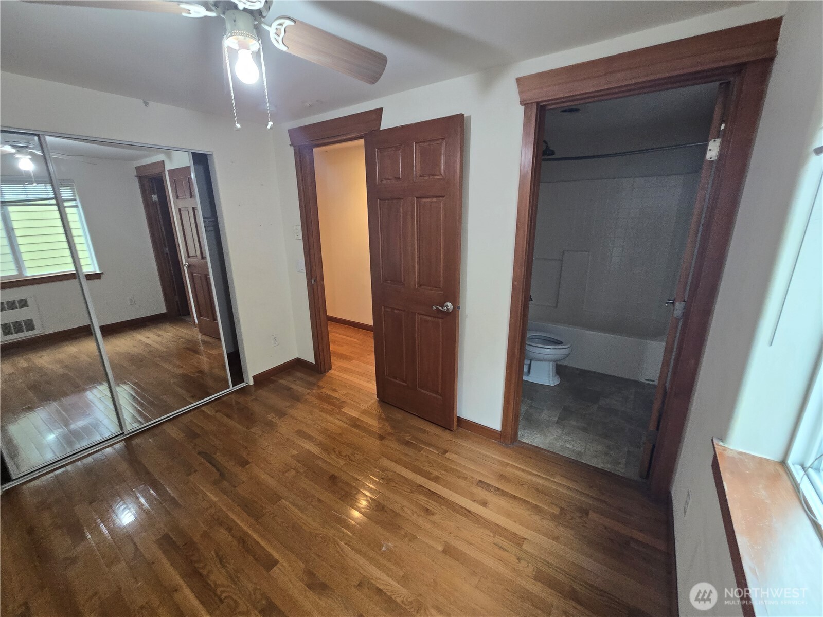 6819 Weedin Place Property Photo 8