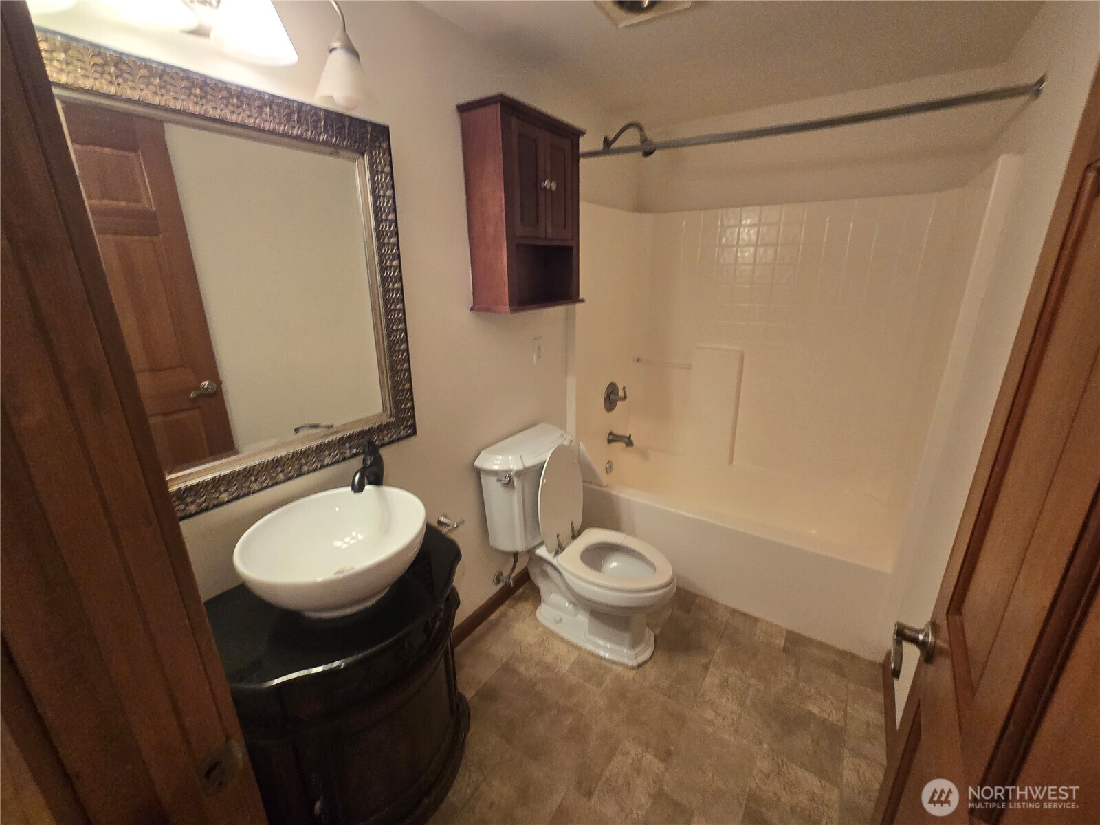 6819 Weedin Place Property Photo 9