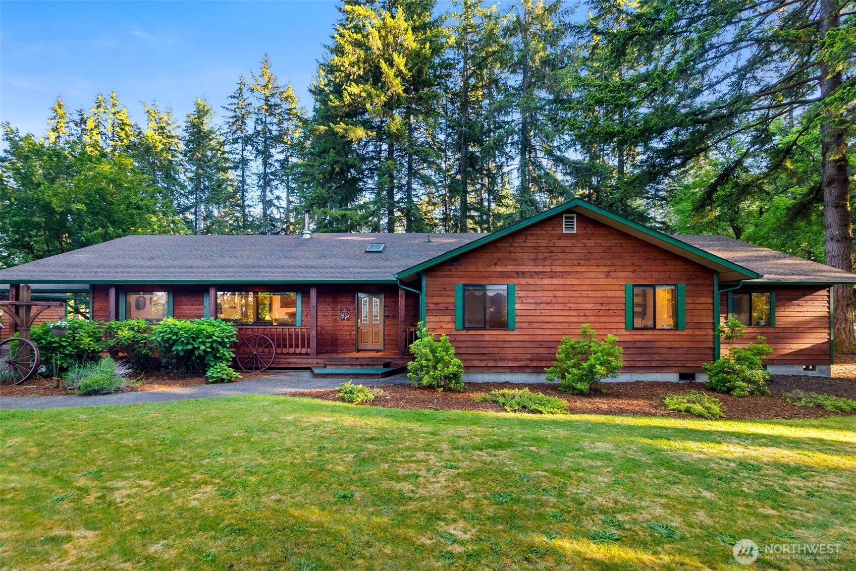 17104 Old Highway 99 Property Photo 2