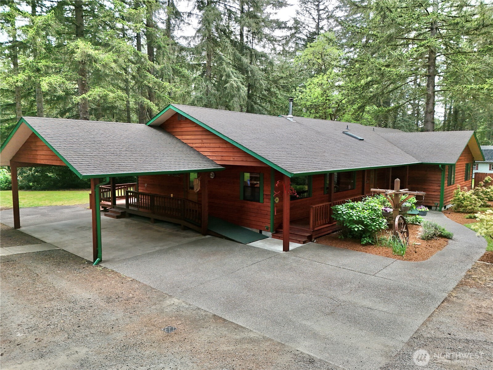 17104 Old Highway 99 Property Photo 26
