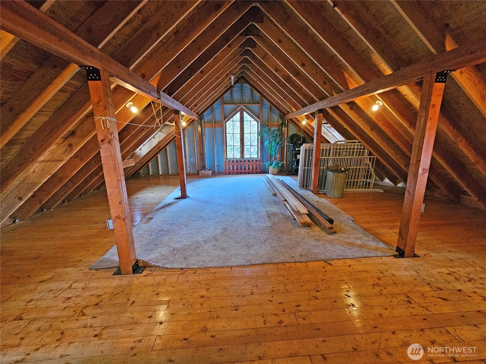 17104 Old Highway 99 Property Photo 34