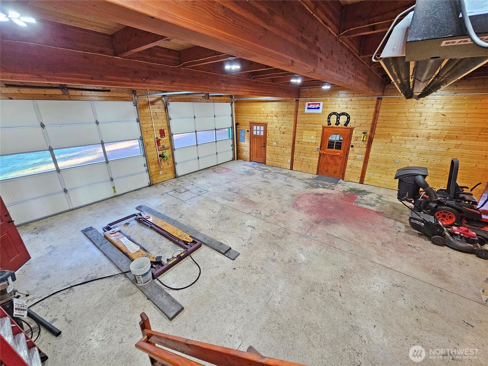 17104 Old Highway 99 Property Photo 35