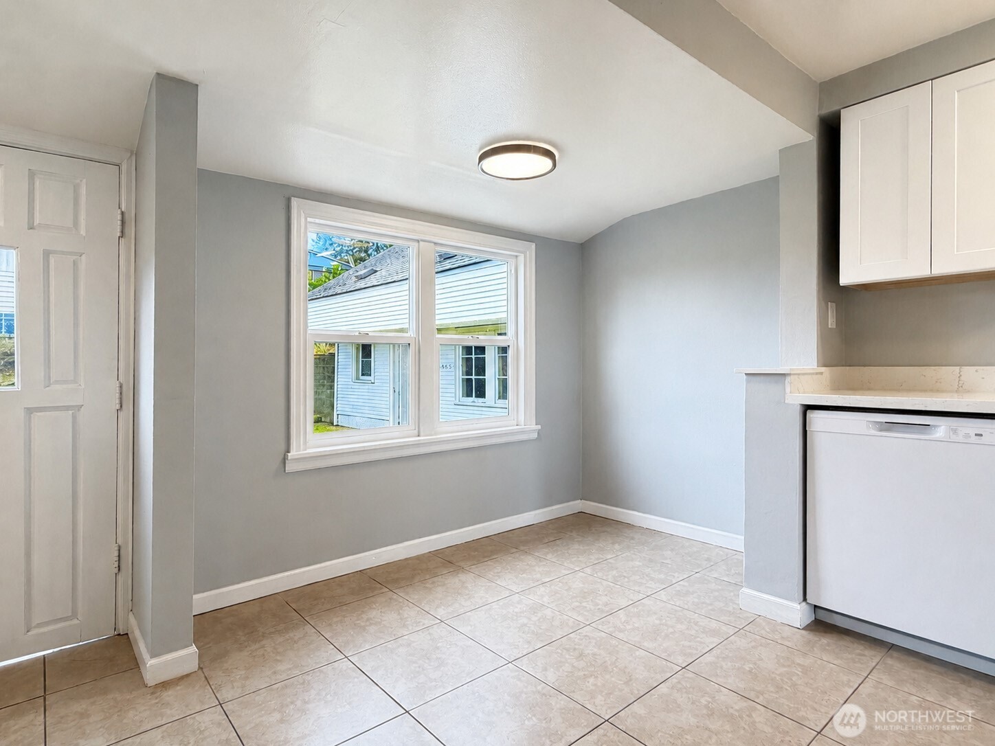 574 Bronson Way Property Photo 11