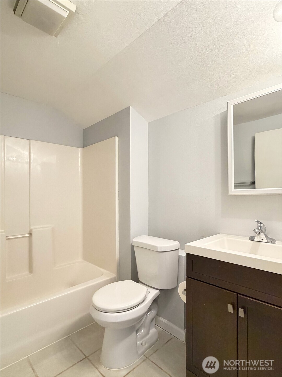 574 Bronson Way Property Photo 18