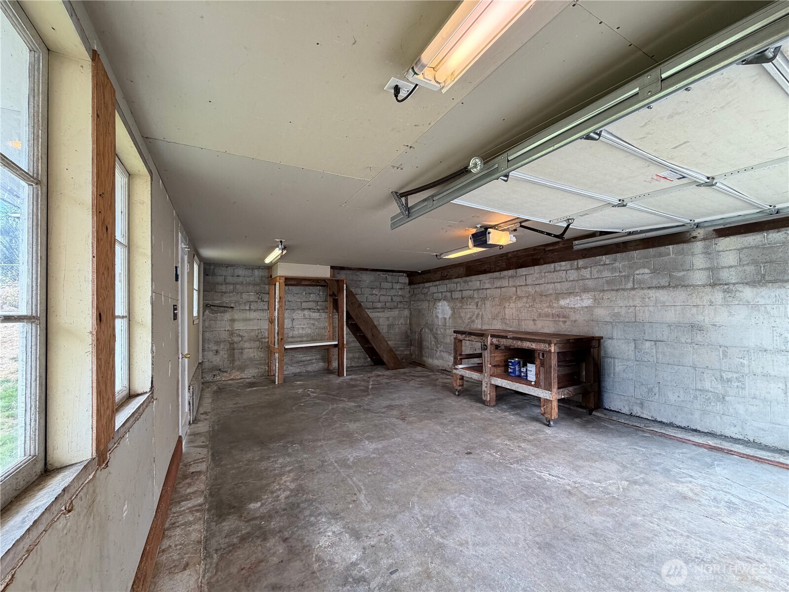 574 Bronson Way Property Photo 28