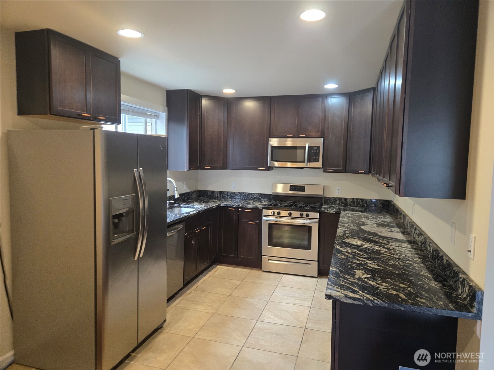 5802 Roosevelt Way Property Photo 3