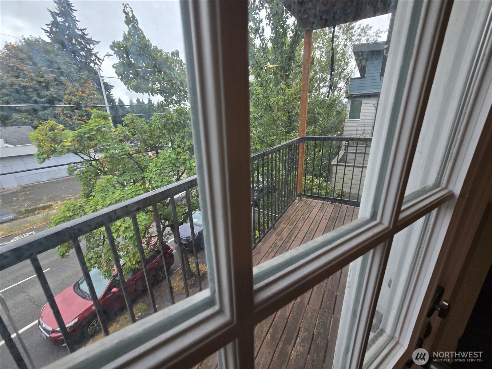 5802 Roosevelt Way Property Photo 8