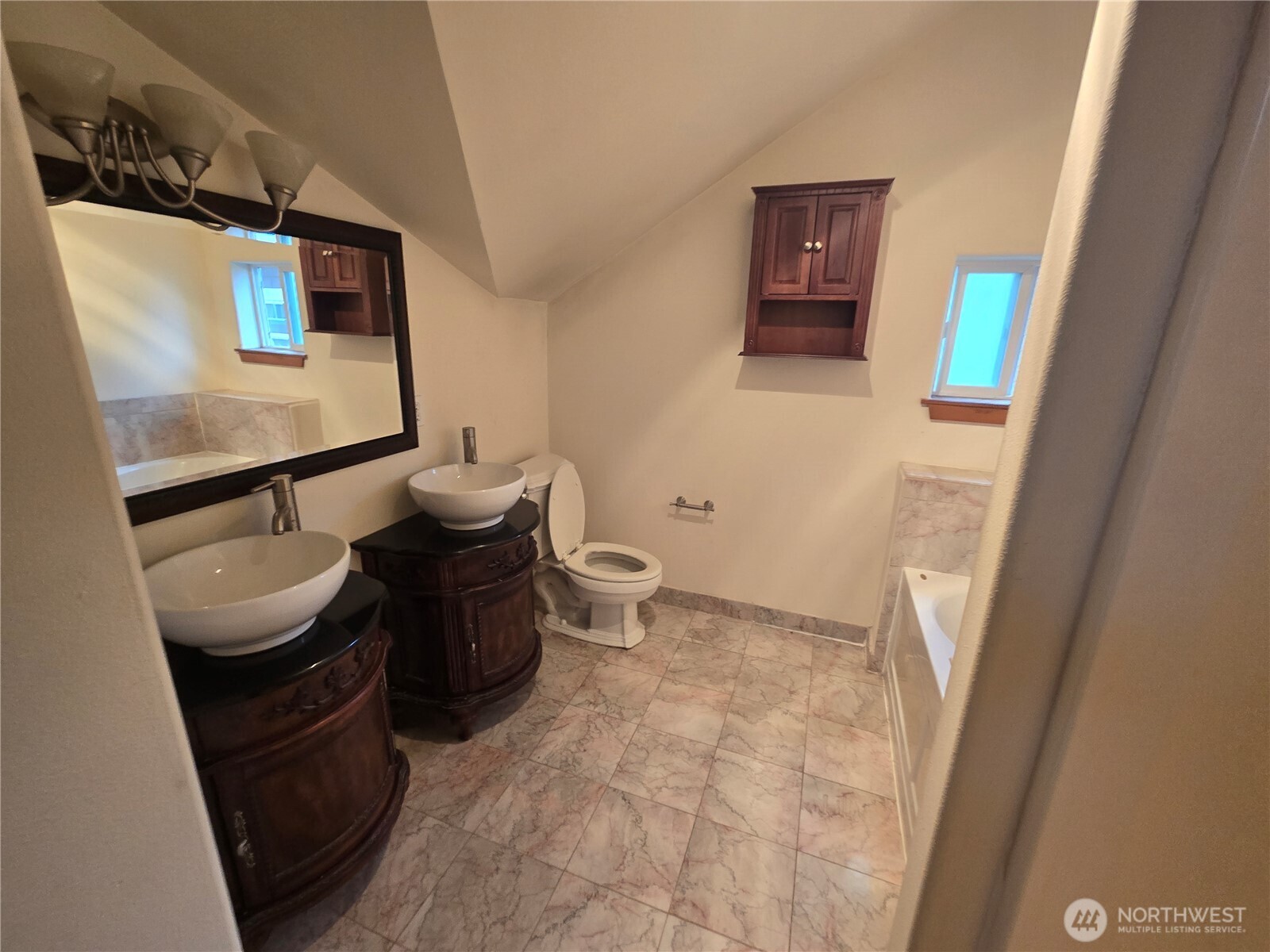 5802 Roosevelt Way Property Photo 16