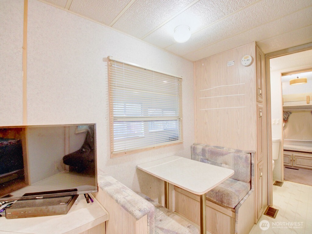 135 Schinn Canyon Circle Property Photo 13