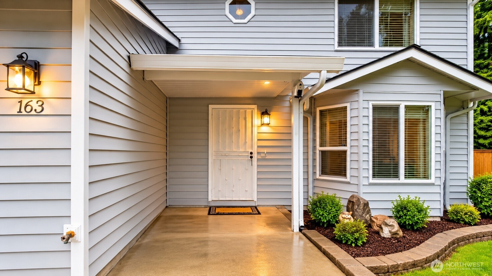 163 Home Town Drive Property Photo 3