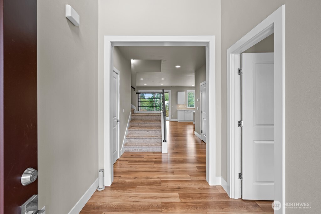 10901 71st Avenue Property Photo 2