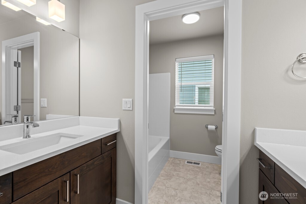 10901 71st Avenue Property Photo 27
