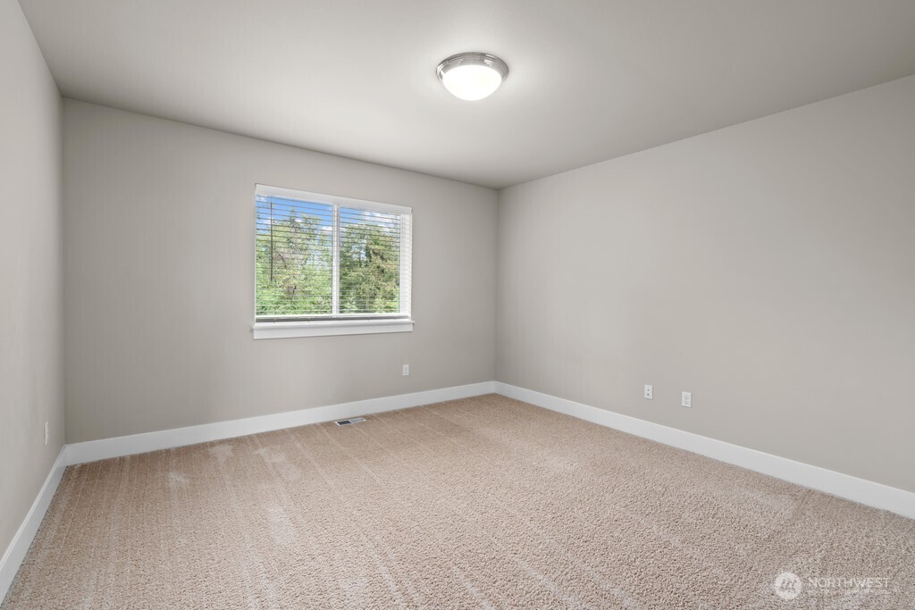 10901 71st Avenue Property Photo 35