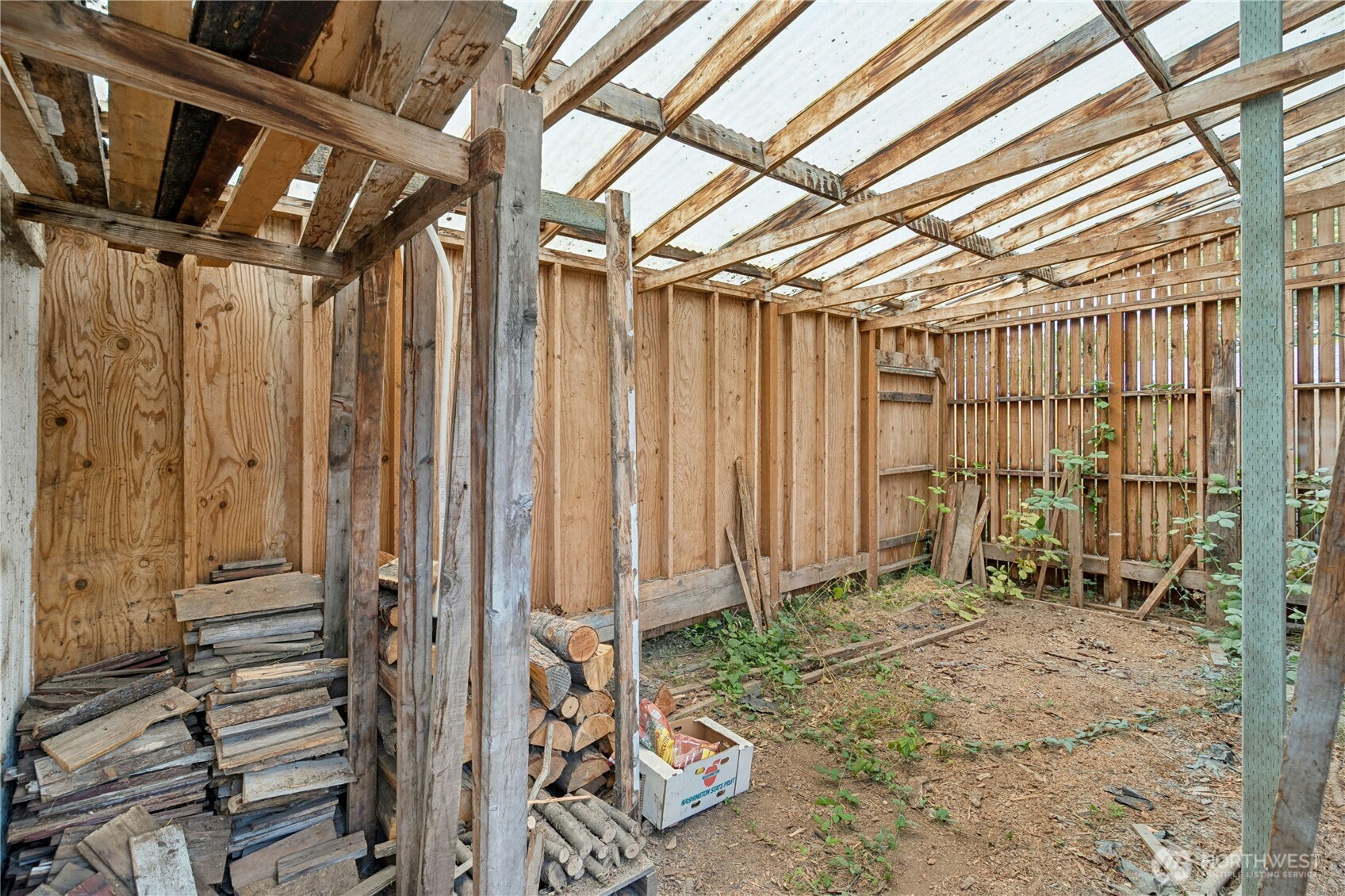 30637 1st Place Property Photo 21