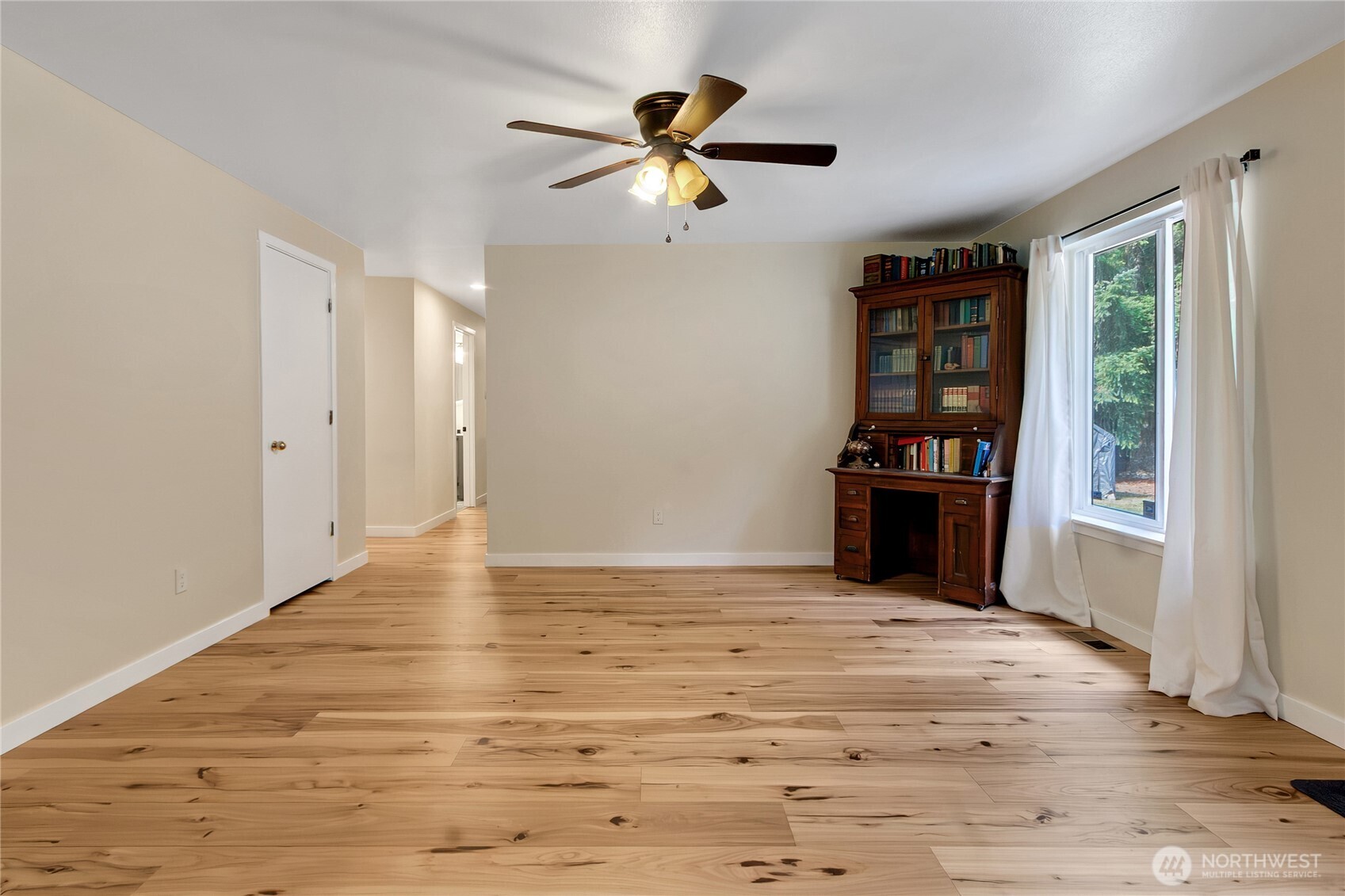 7218 277th Street Ct Property Photo 14