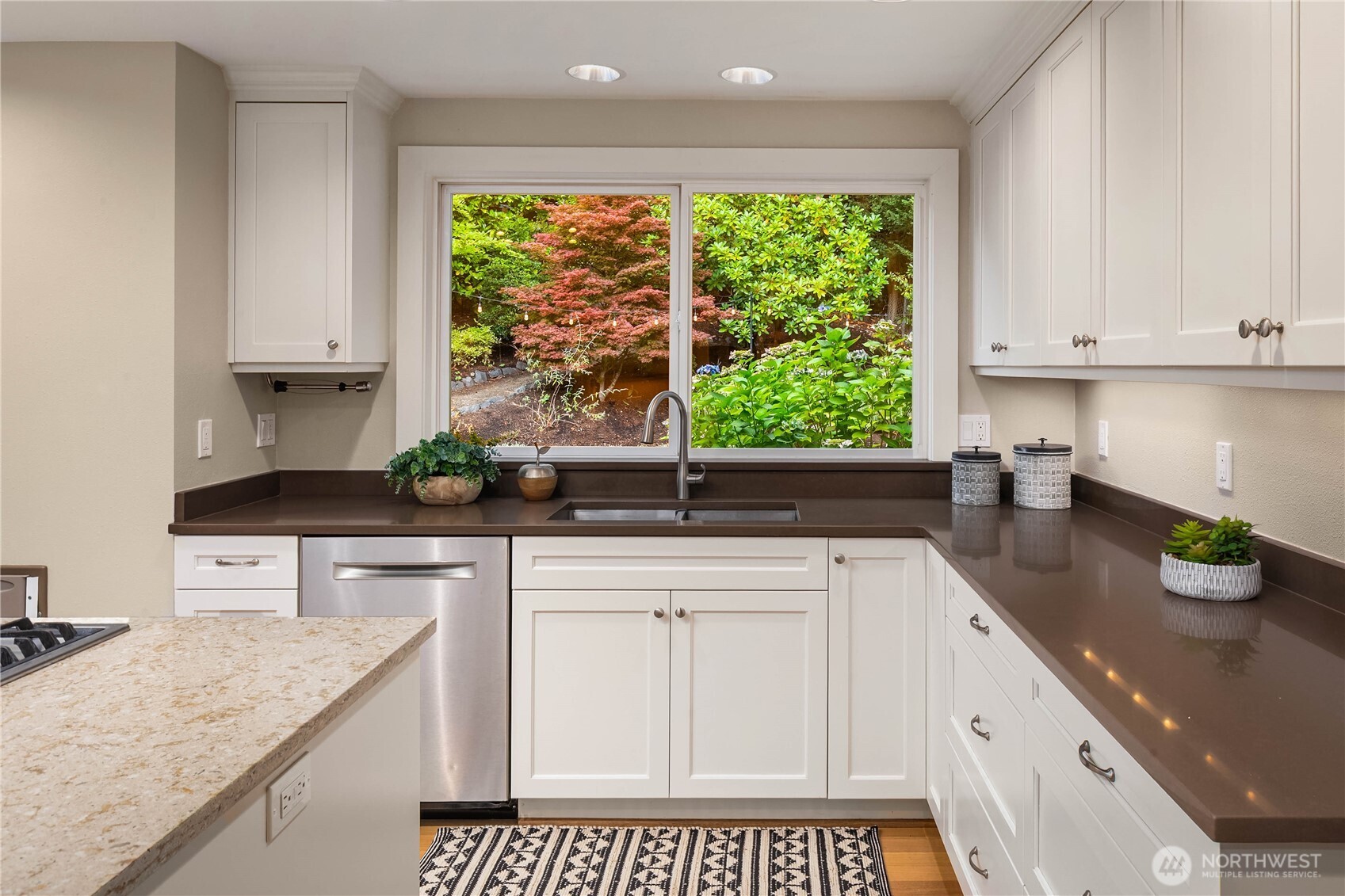 7803 89th Place Property Photo 8