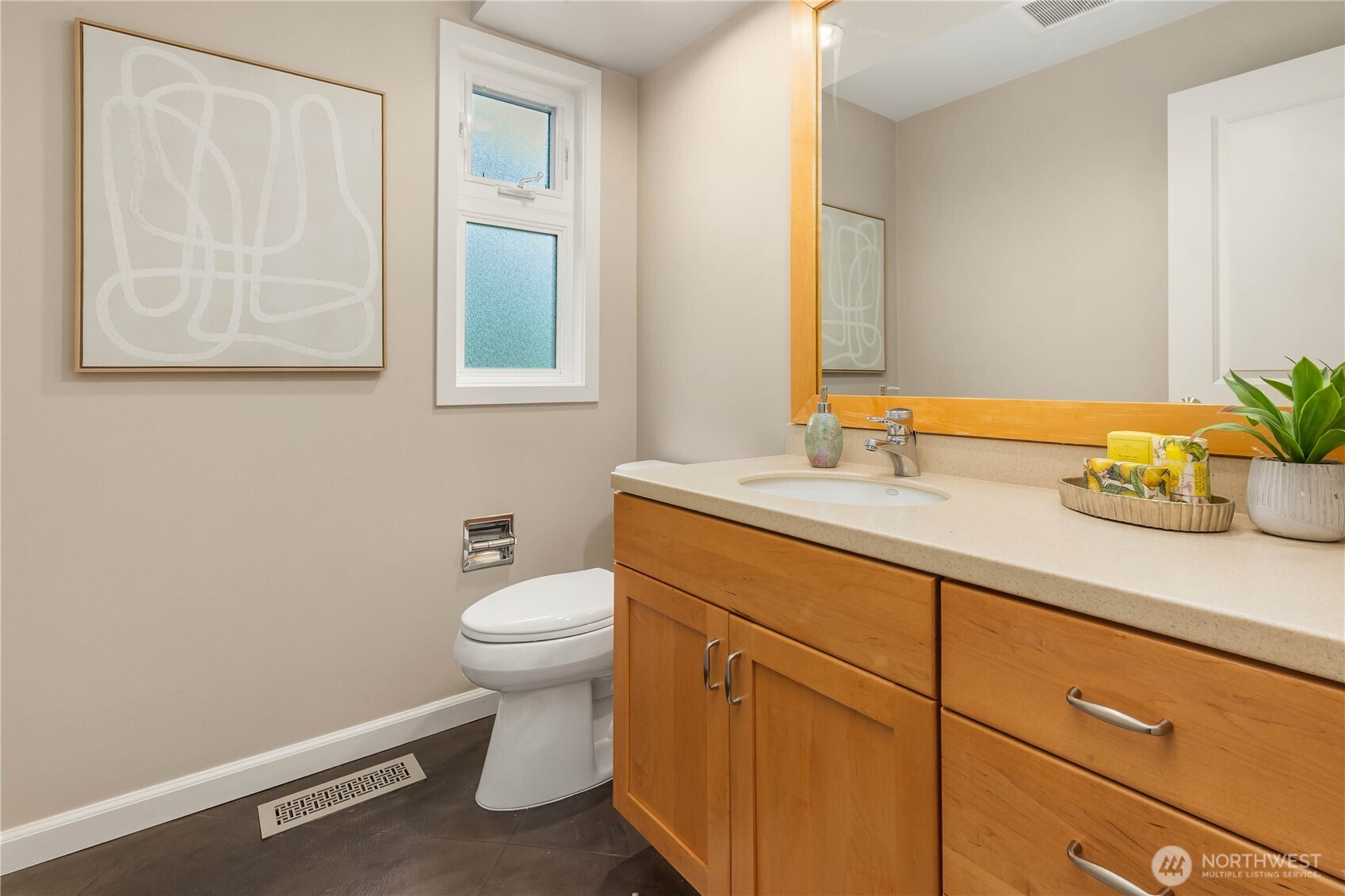 7803 89th Place Property Photo 19