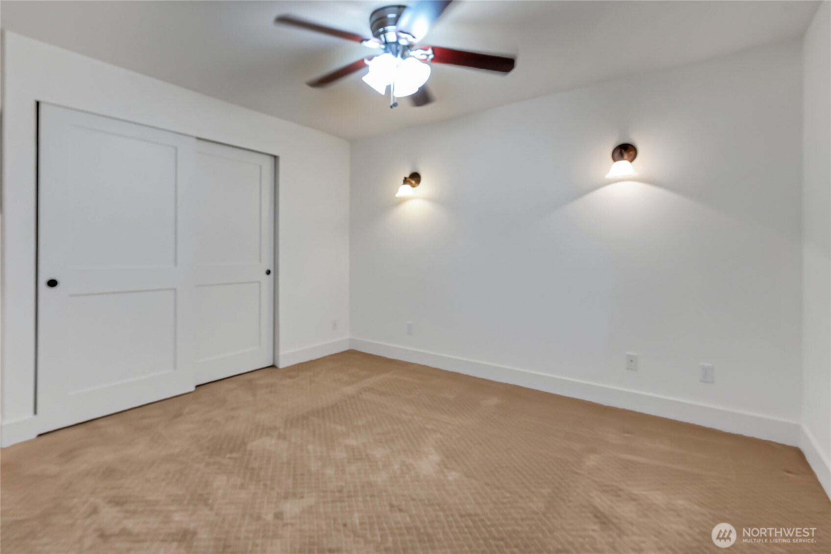 418 N L Street 18-8 Property Photo 15