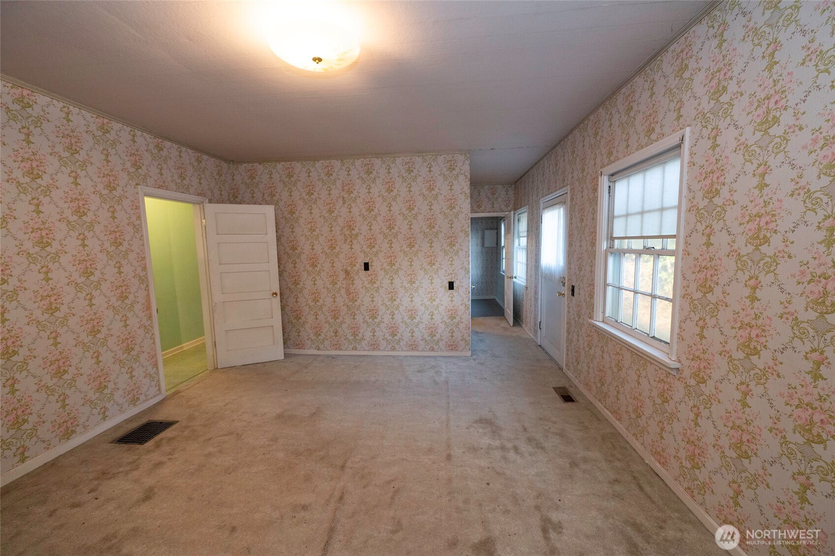 40 Nw B Street Property Photo 23