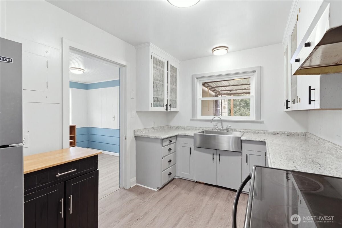 201 Ferry Street Property Photo 19