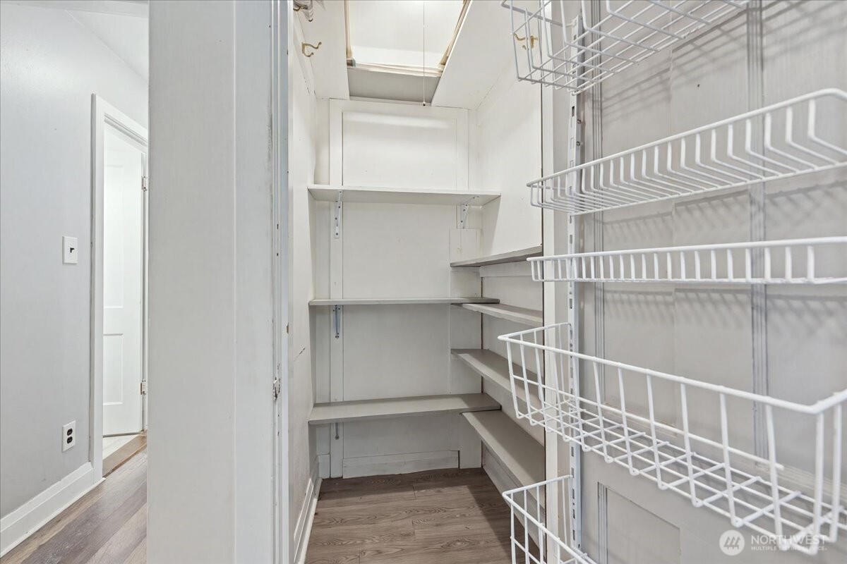 201 Ferry Street Property Photo 23