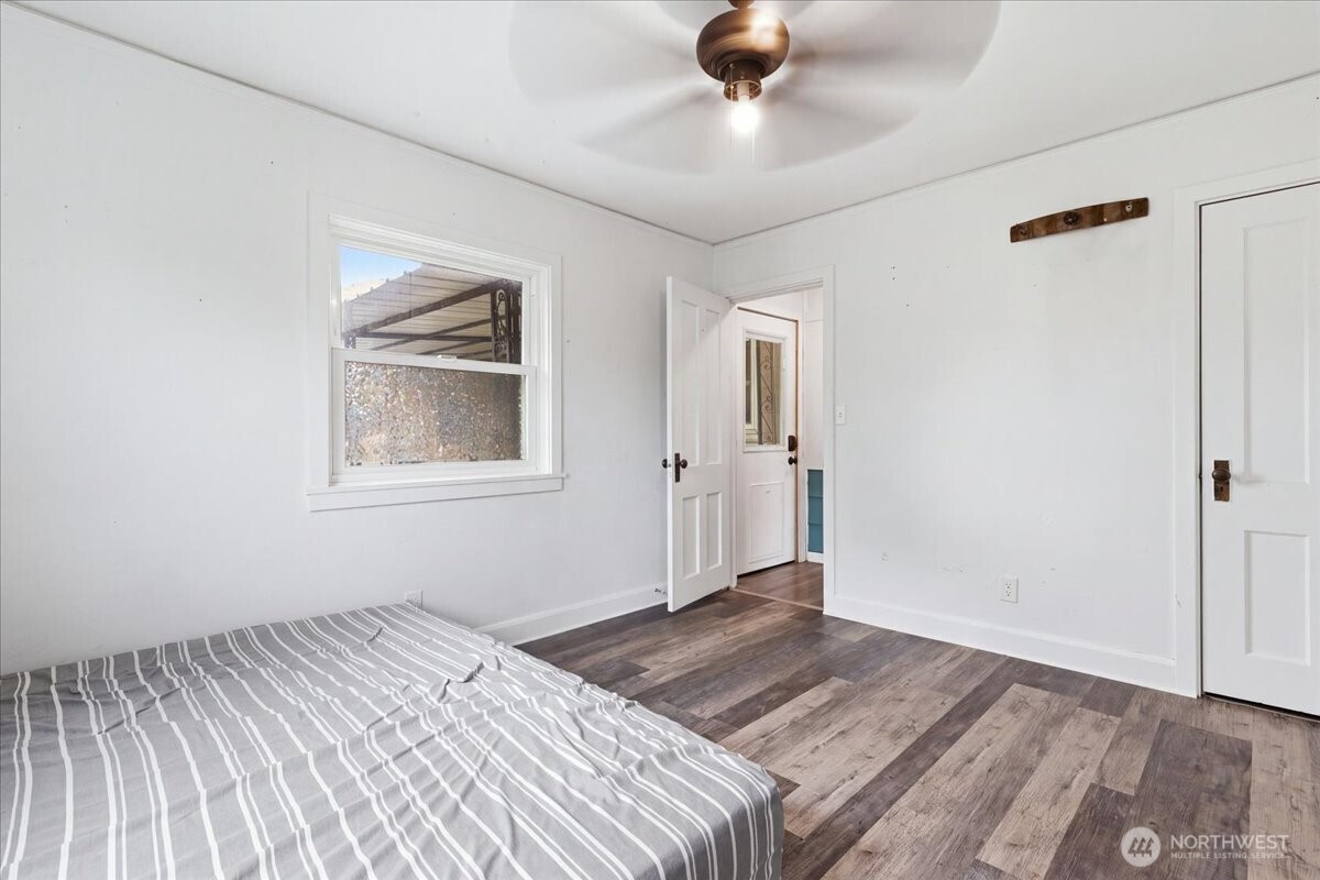 201 Ferry Street Property Photo 27