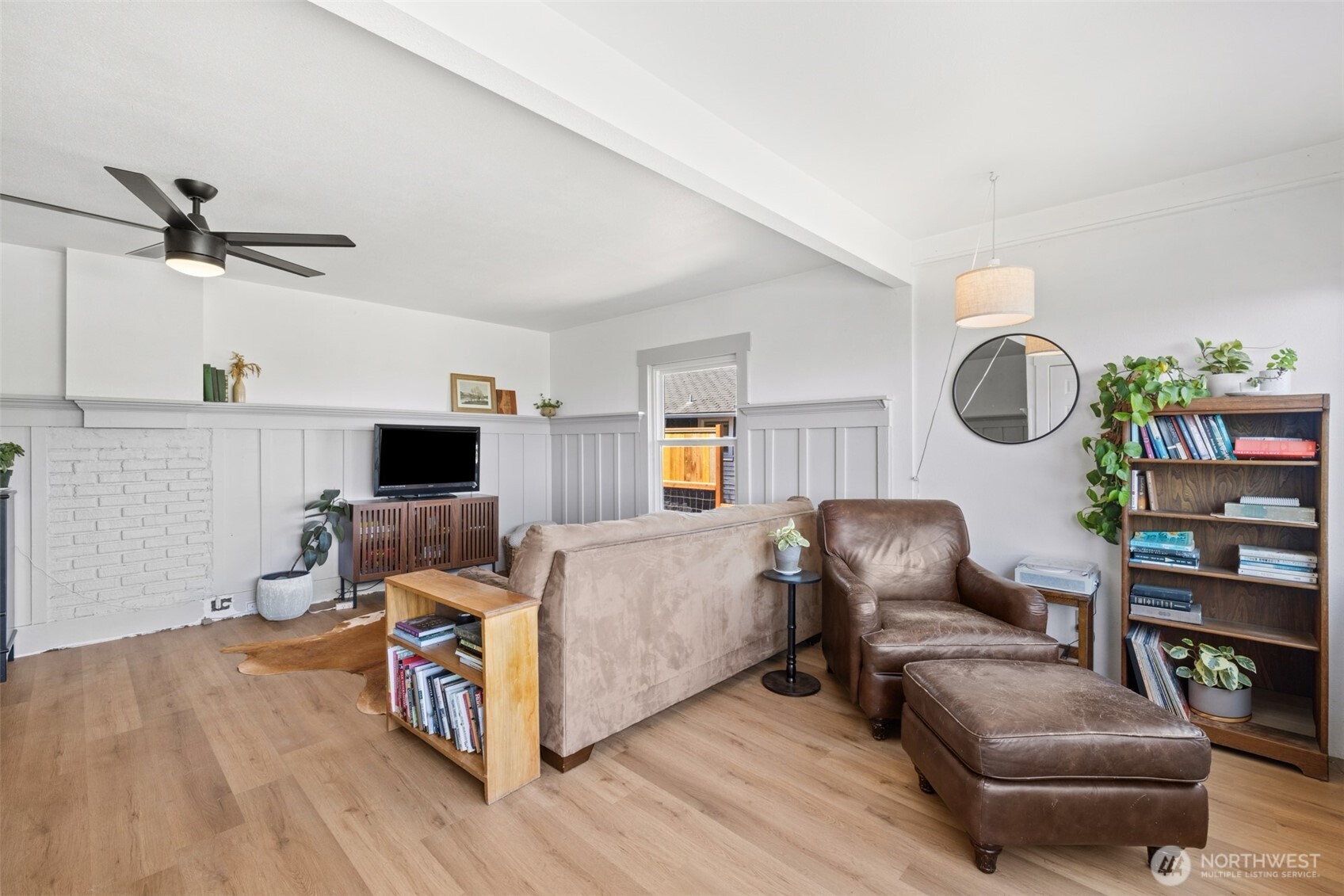 1616 W 7th Street Property Photo 7
