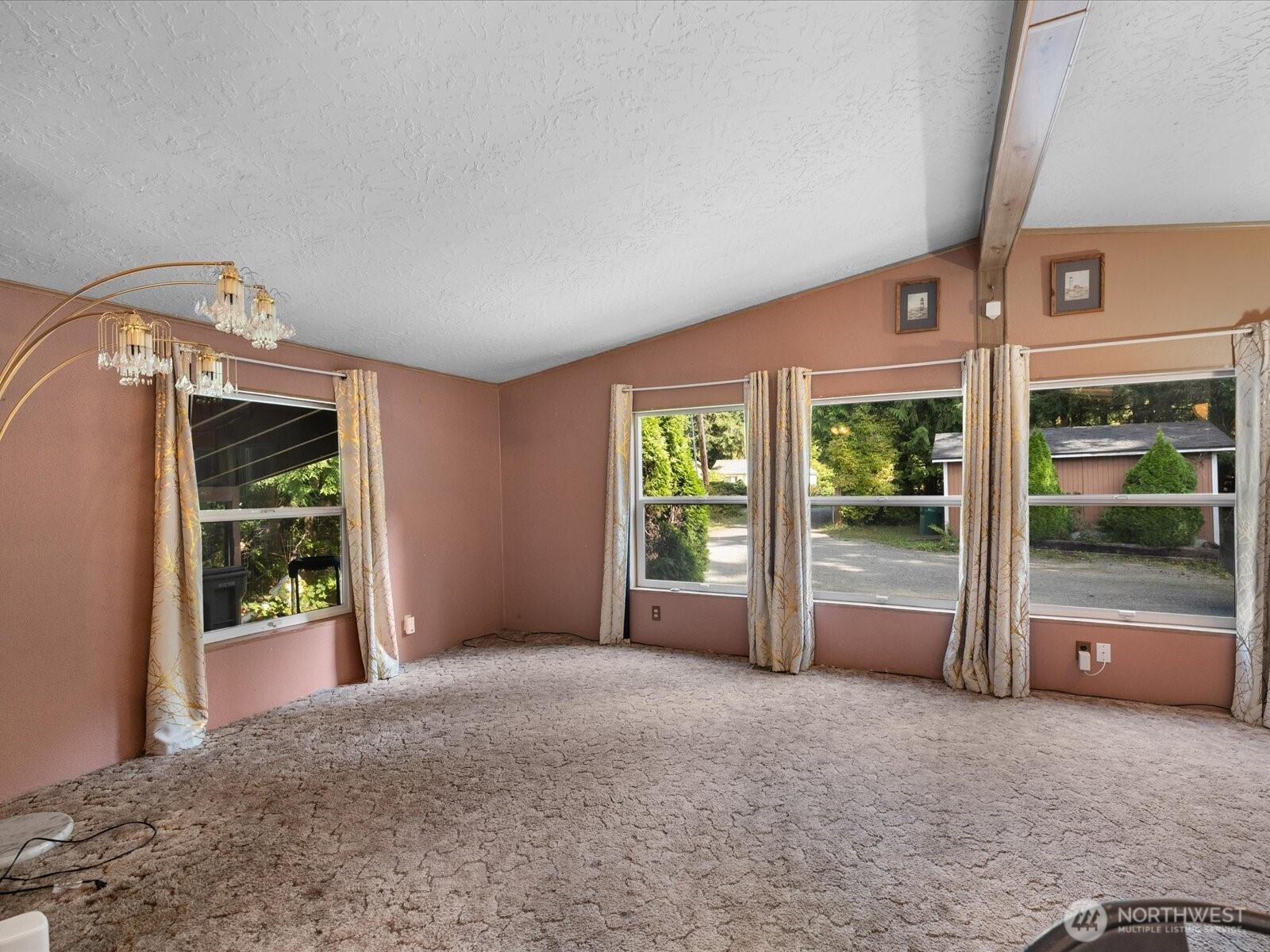 13408 River Road Property Photo 5