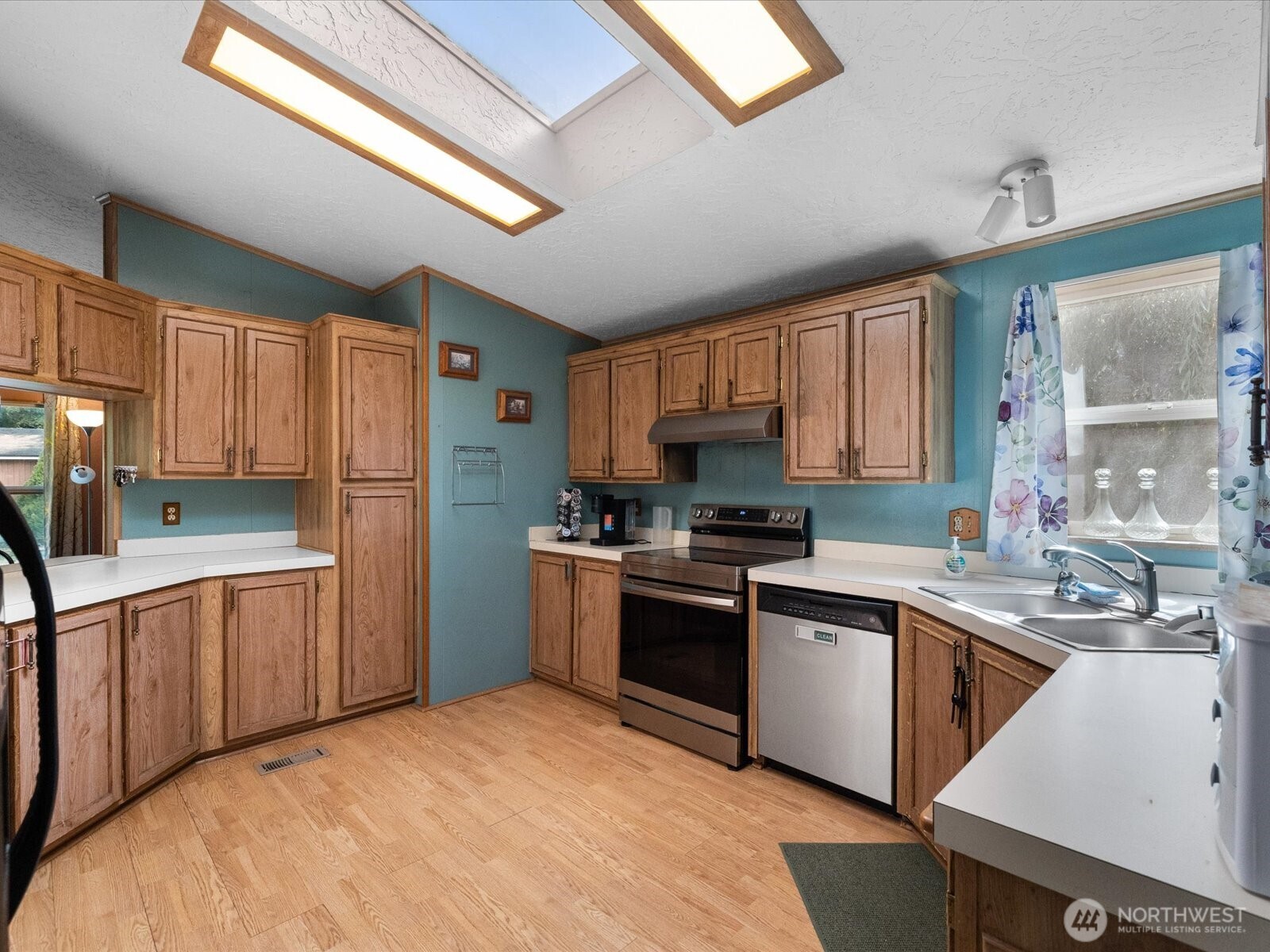 13408 River Road Property Photo 8