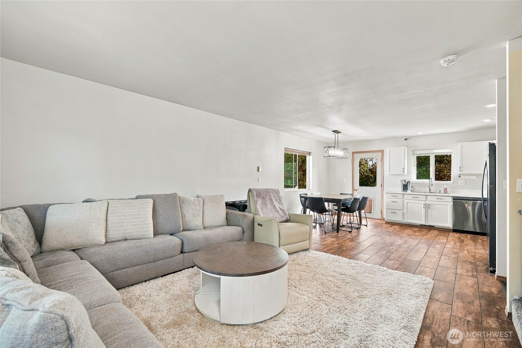 3108 Rosewood Street Property Photo 10