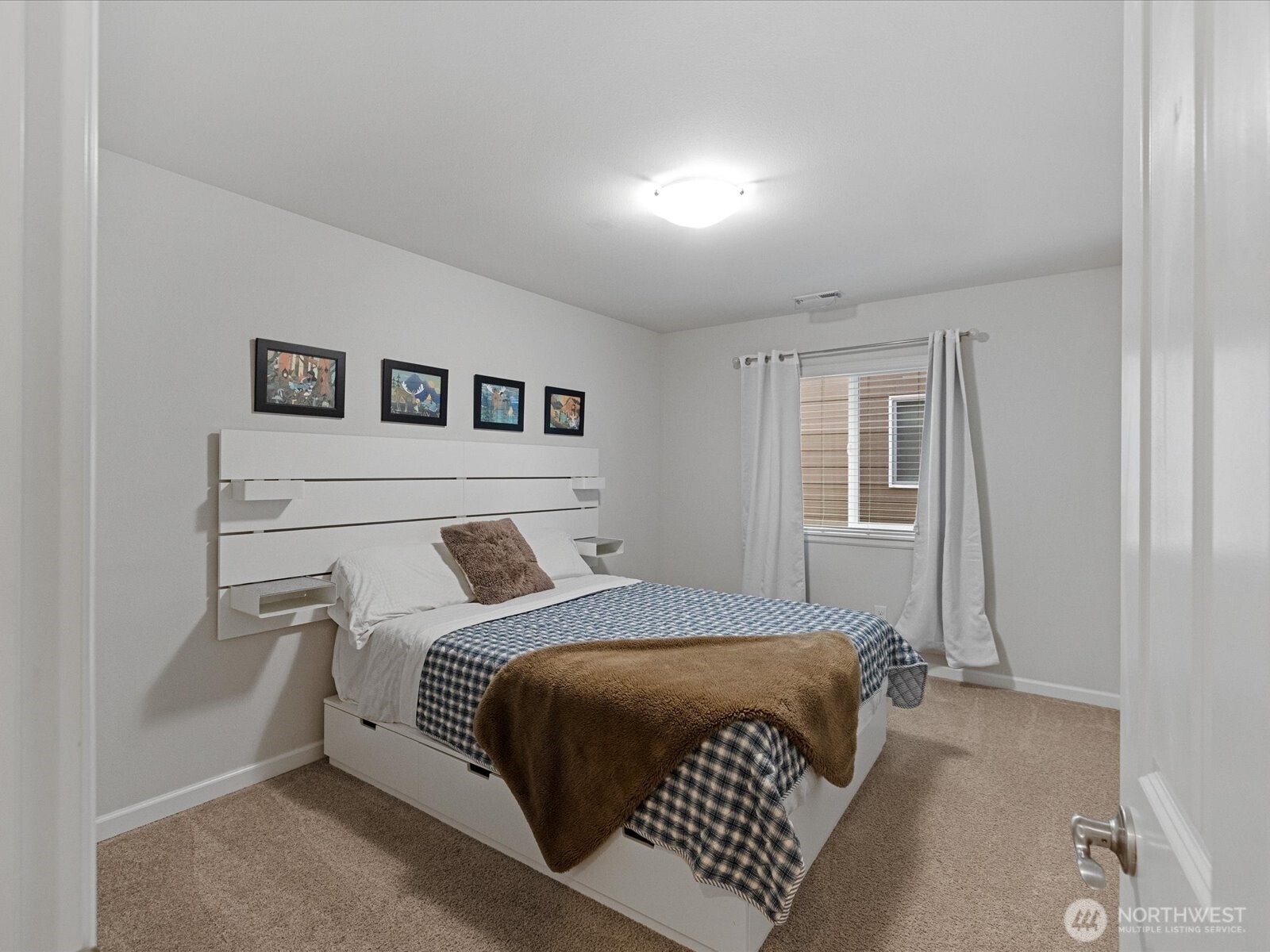 20334 85th Place Property Photo 25