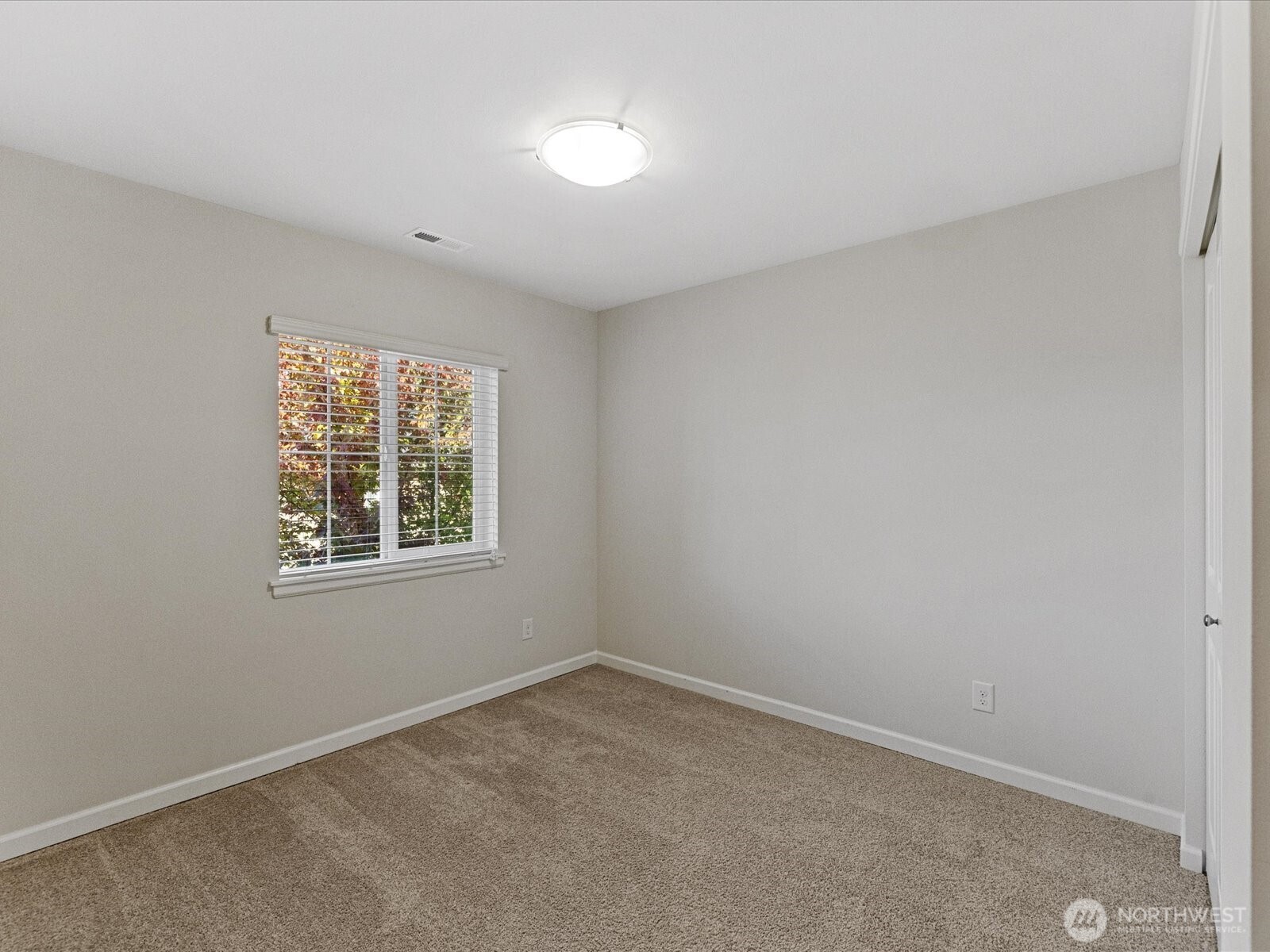 20334 85th Place Property Photo 29
