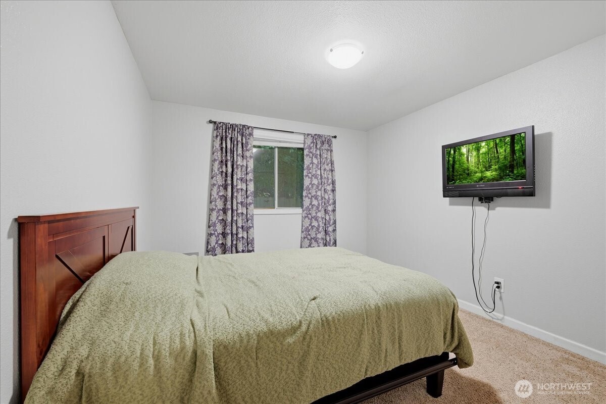 11825 Meridian Place Property Photo 19