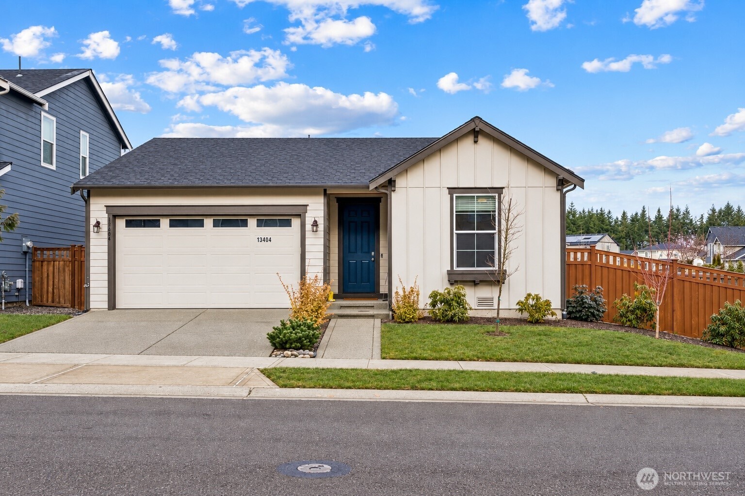 13404 Edmunds Parkway Property Photo 1