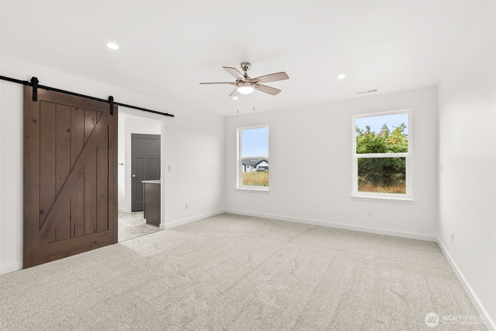16735 Leitner Road Property Photo 17