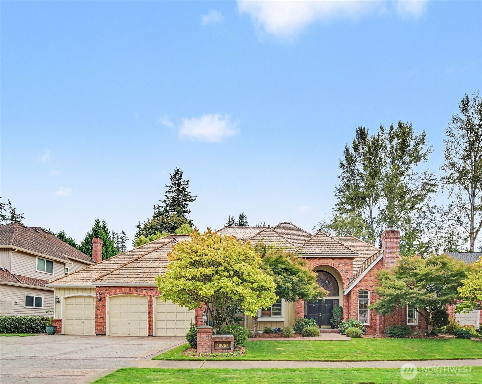 16657 Se 49th Street Property Photo 2