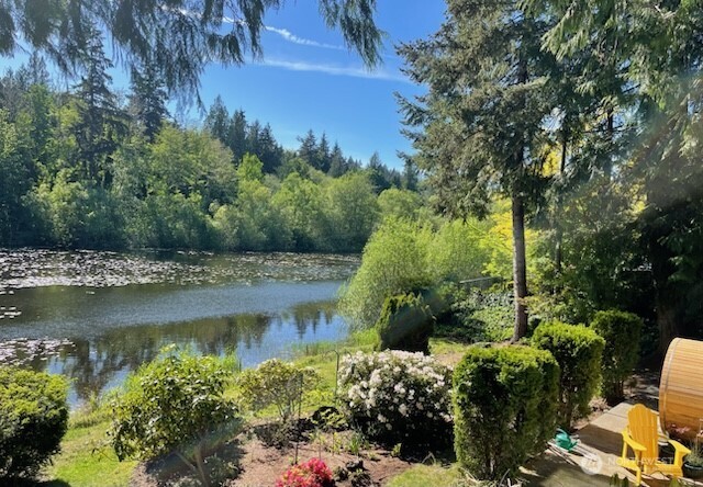 4322 36th Avenue Property Photo 2