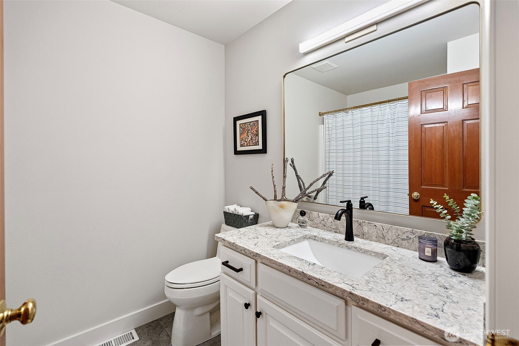 4322 36th Avenue Property Photo 27