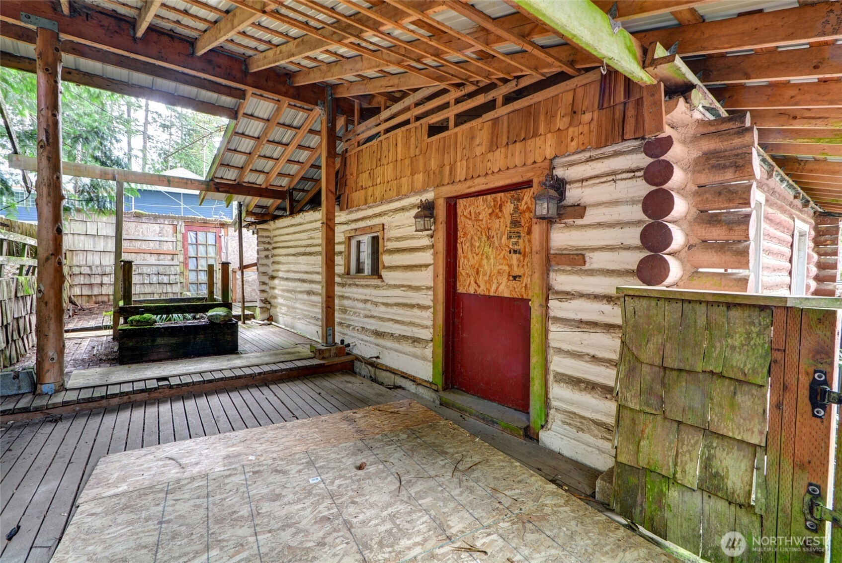 2533 Freestad Rd Property Photo 13